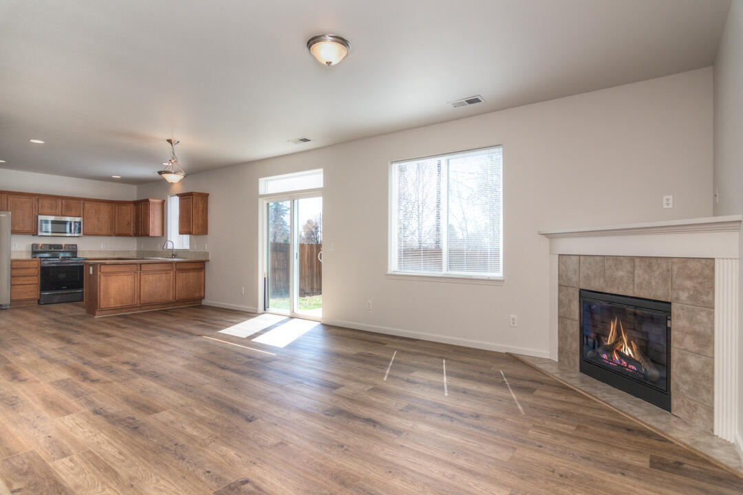 Antler Ridge - Residential