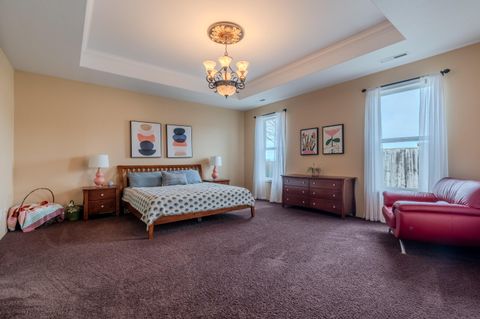 Tiny photo for 3821 Sherwood Park Drive, Medford, OR 97504 (MLS # 220215208)