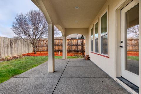 Tiny photo for 3821 Sherwood Park Drive, Medford, OR 97504 (MLS # 220215208)