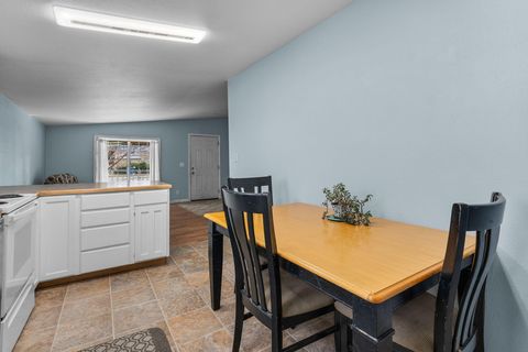Tiny photo for 859 NW Ewen Street, Prineville, OR 97754 (MLS # 220216935)