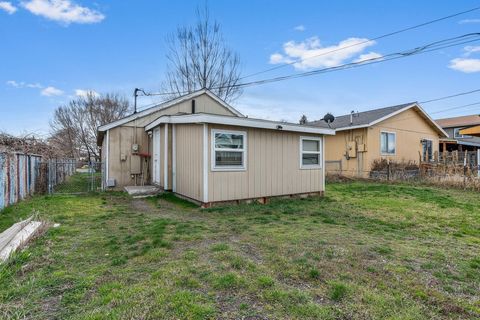Tiny photo for 859 NW Ewen Street, Prineville, OR 97754 (MLS # 220216935)