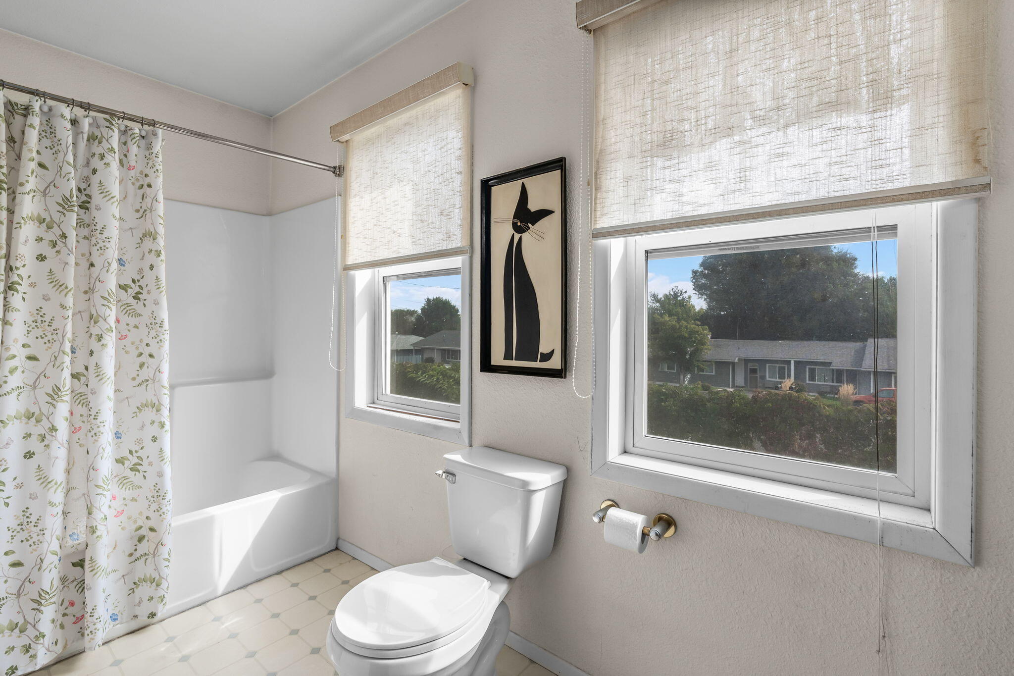 Railroad - Residential