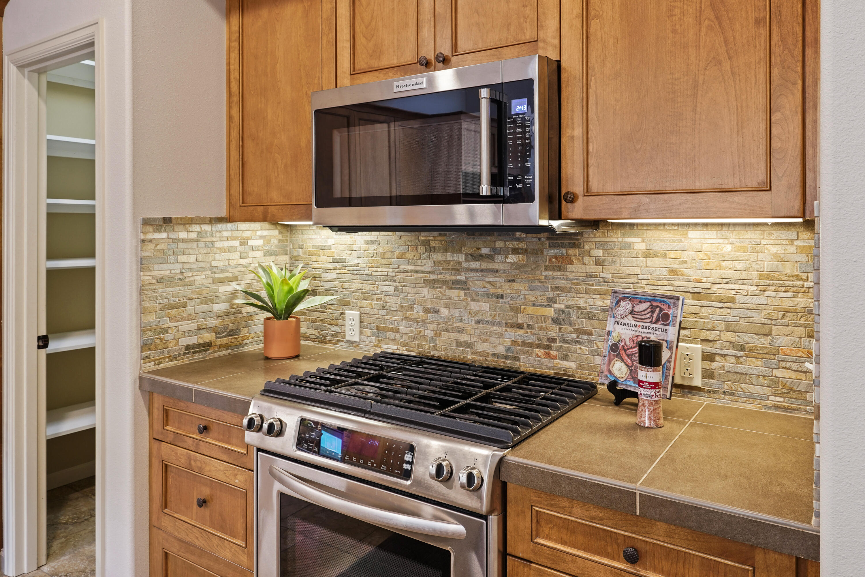 NorthWest Crossing - Residential