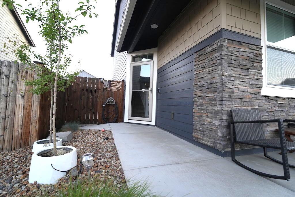 21182 Thomas Drive