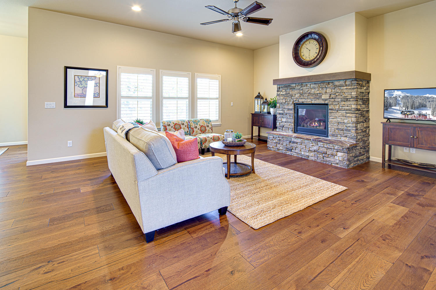 Eagle Crest - Residential
