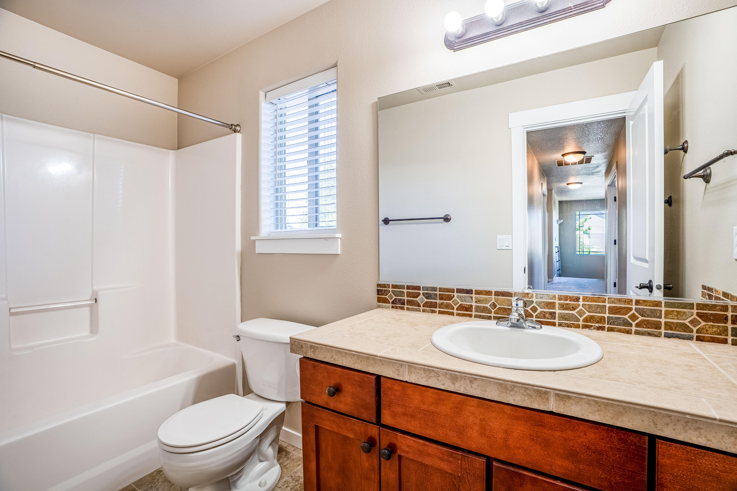 Eagle's Landing - Residential