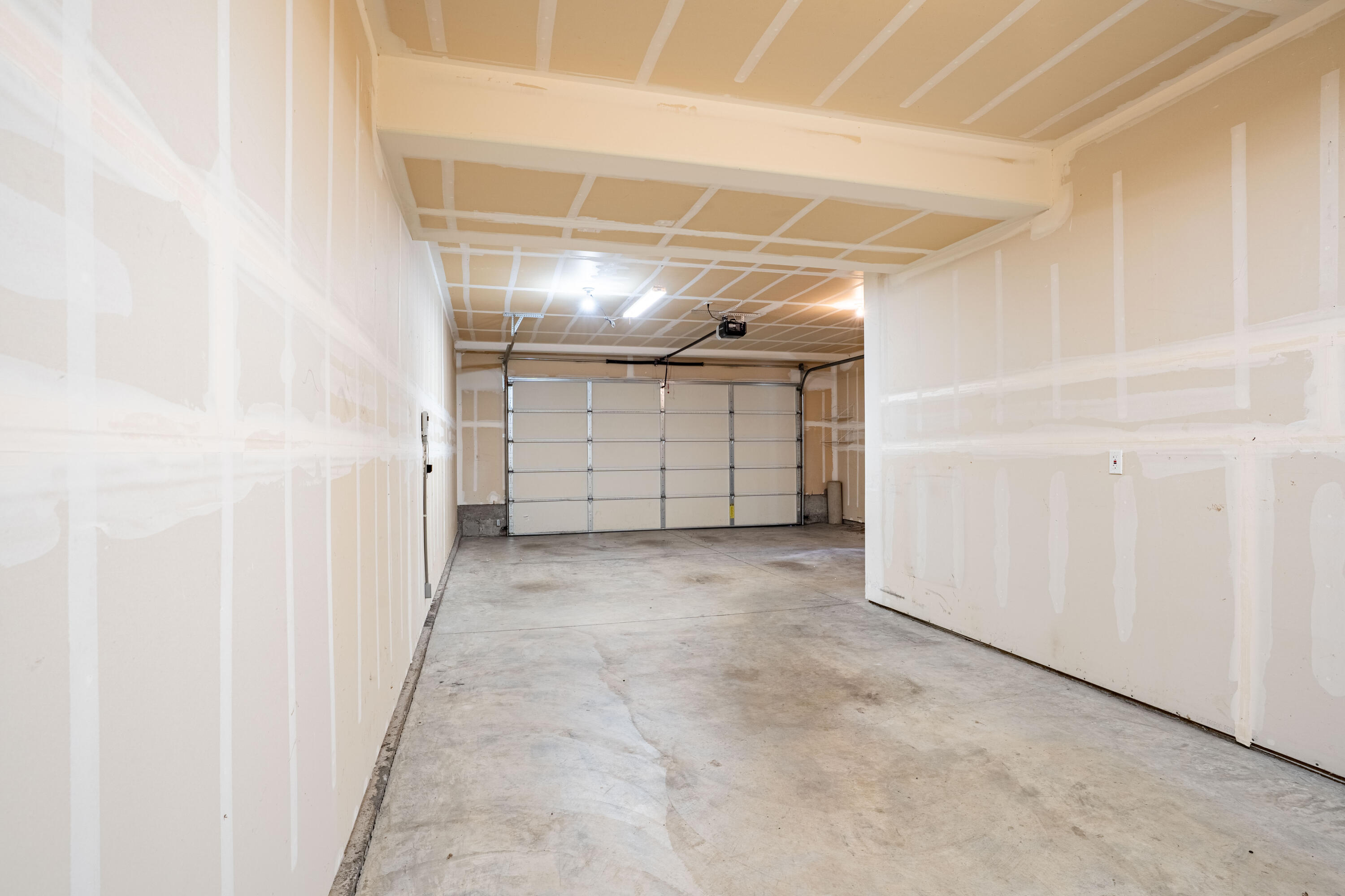 Eagle's Landing - Residential