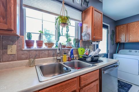 Tiny photo for 10756 Preddy Avenue, Klamath Falls, OR 97603 (MLS # 220223530)