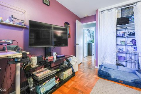 Tiny photo for 10756 Preddy Avenue, Klamath Falls, OR 97603 (MLS # 220223530)