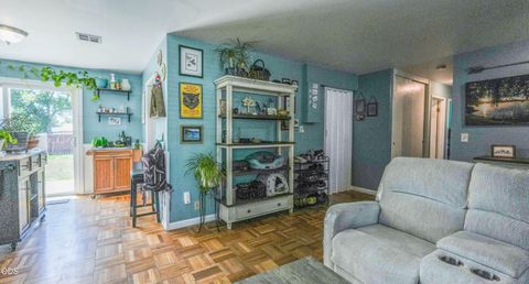 Tiny photo for 10756 Preddy Avenue, Klamath Falls, OR 97603 (MLS # 220223530)