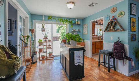 Tiny photo for 10756 Preddy Avenue, Klamath Falls, OR 97603 (MLS # 220223530)