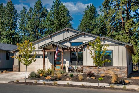 Tiny photo for 1151 N Jantzen Court, Sisters, OR 97759 (MLS # 220213839)