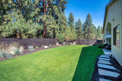 Tiny photo for 1151 N Jantzen Court, Sisters, OR 97759 (MLS # 220213839)