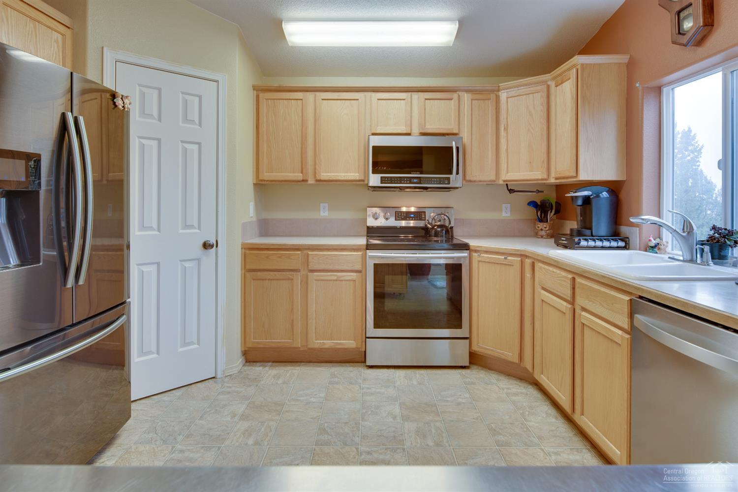 Golden Horseshoe - Residential