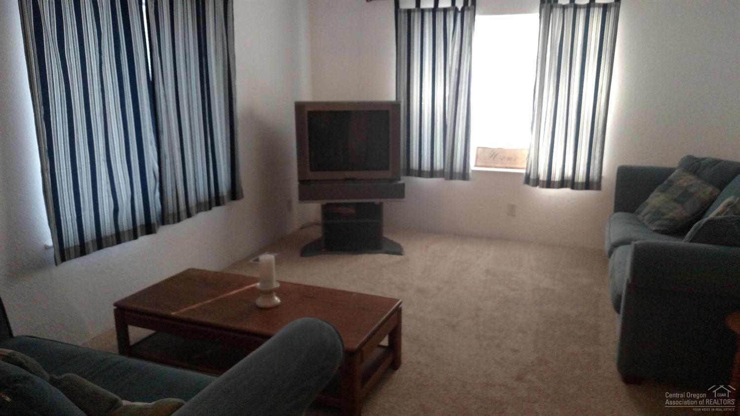 Ponderosa Pines - Residential