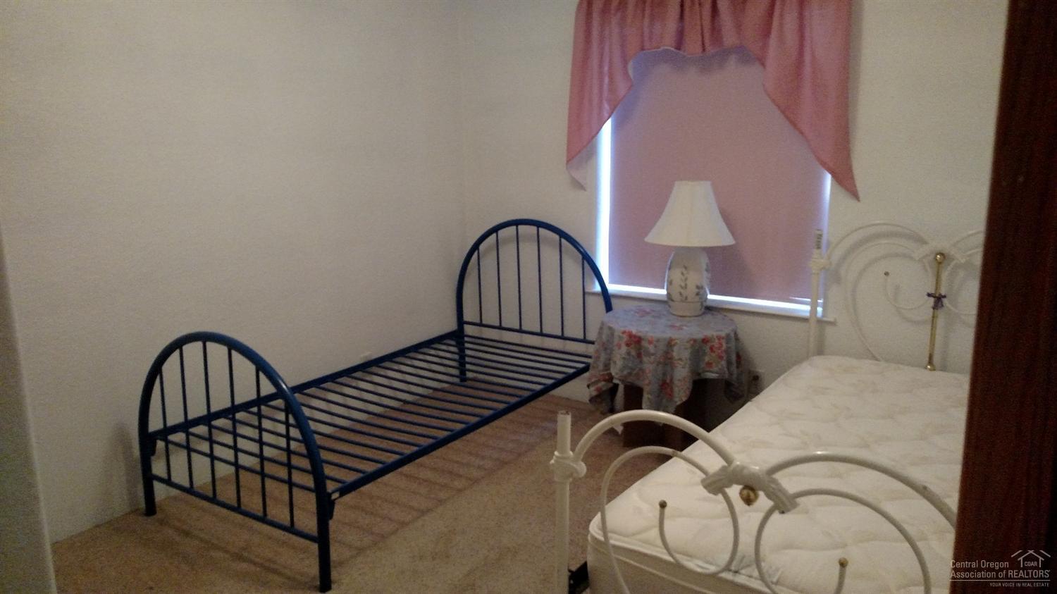 Ponderosa Pines - Residential