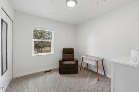Tiny photo for 4444 NE 40th Street, Redmond, OR 97756 (MLS # 220223229)