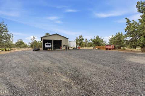 Tiny photo for 4444 NE 40th Street, Redmond, OR 97756 (MLS # 220223229)