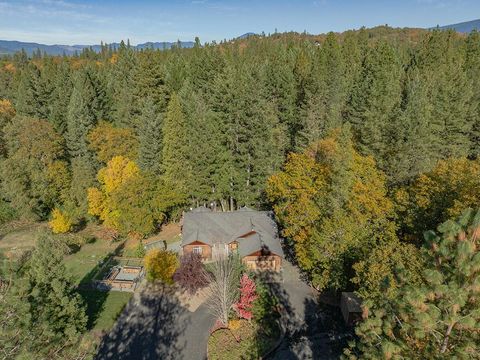 Tiny photo for 4027 Azalea Drive, Grants Pass, OR 97526 (MLS # 220211572)