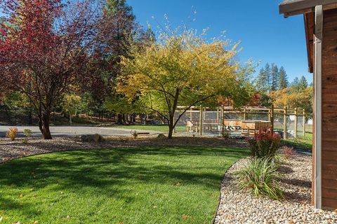 Tiny photo for 4027 Azalea Drive, Grants Pass, OR 97526 (MLS # 220211572)