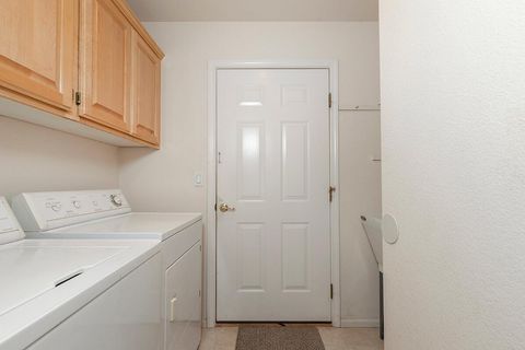 Tiny photo for 4027 Azalea Drive, Grants Pass, OR 97526 (MLS # 220211572)