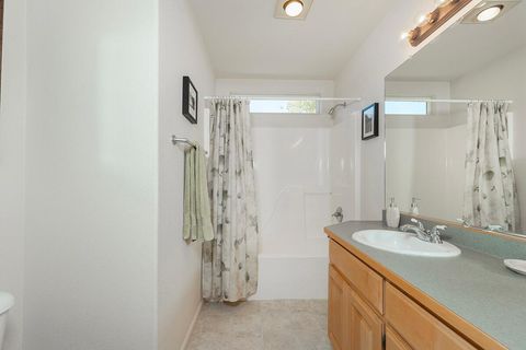 Tiny photo for 4027 Azalea Drive, Grants Pass, OR 97526 (MLS # 220211572)