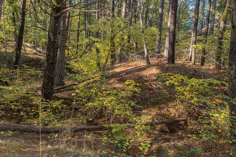 Tiny photo for 4027 Azalea Drive, Grants Pass, OR 97526 (MLS # 220211572)