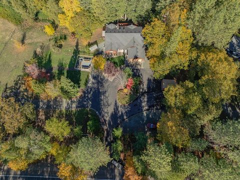 Tiny photo for 4027 Azalea Drive, Grants Pass, OR 97526 (MLS # 220211572)