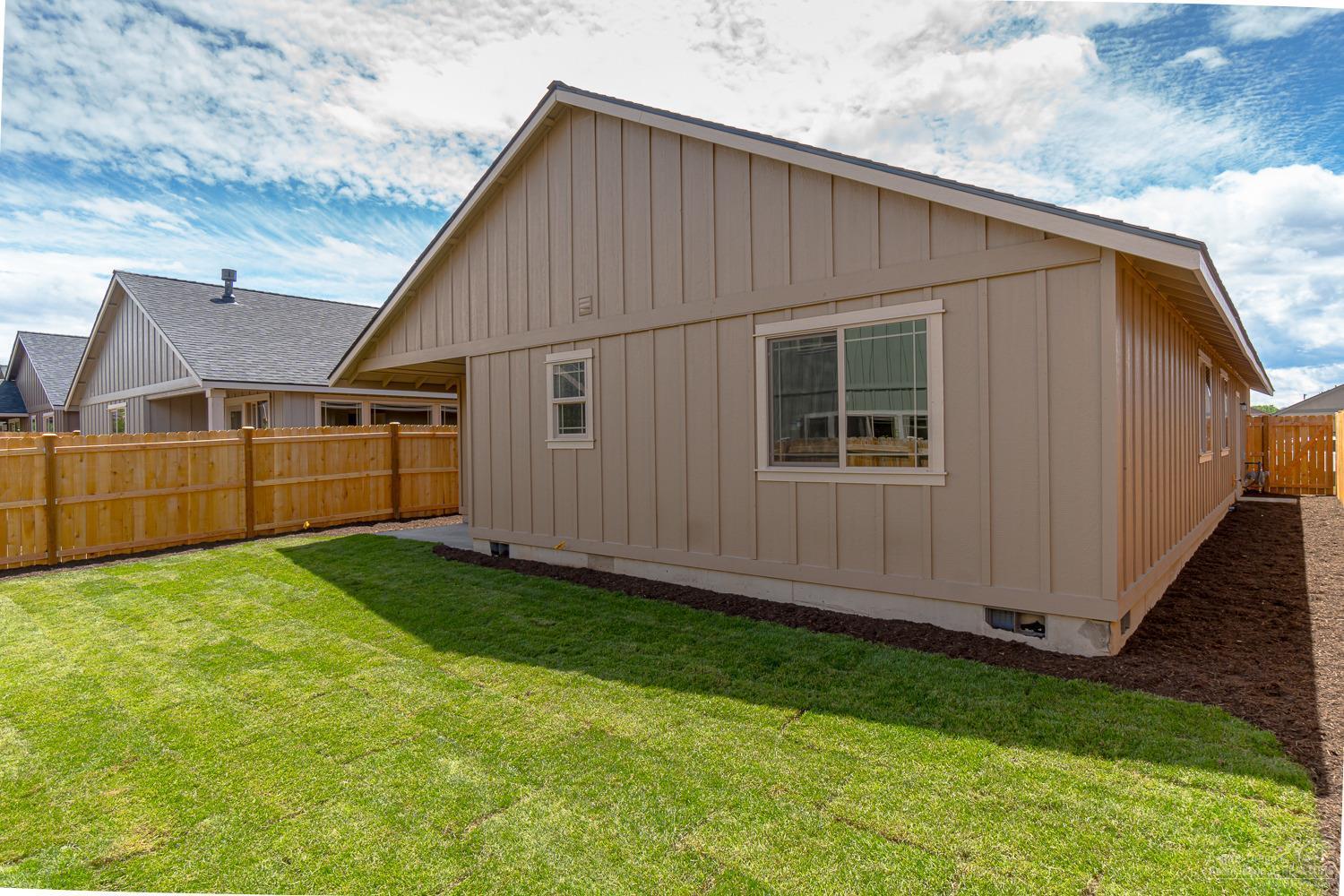 Fieldstone Crossing - Residential