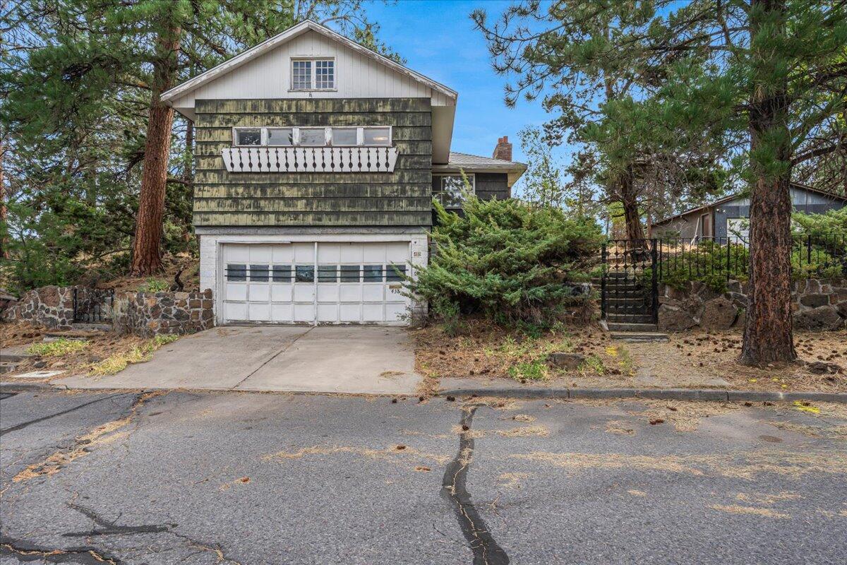 1st Addition Bend Pk - Residential