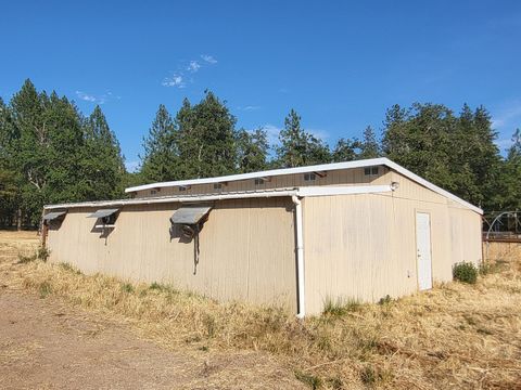 Tiny photo for 600 Hartsfield Lane, Merlin, OR 97532 (MLS # 220210299)