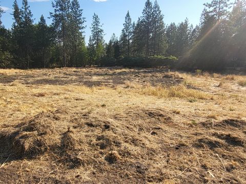 Tiny photo for 600 Hartsfield Lane, Merlin, OR 97532 (MLS # 220210299)