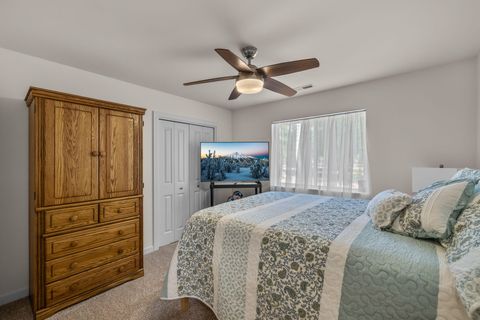 Tiny photo for 15943 Cascade Lane, La Pine, OR 97739 (MLS # 220210277)