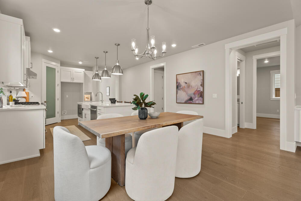 1452 NW Ochoa Drive