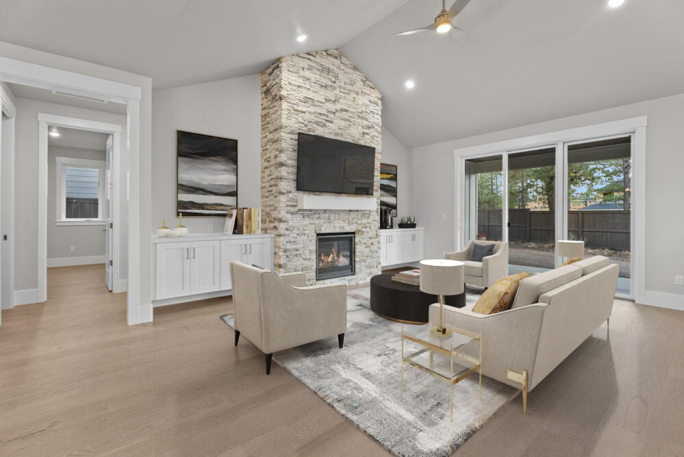 1452 NW Ochoa Drive
