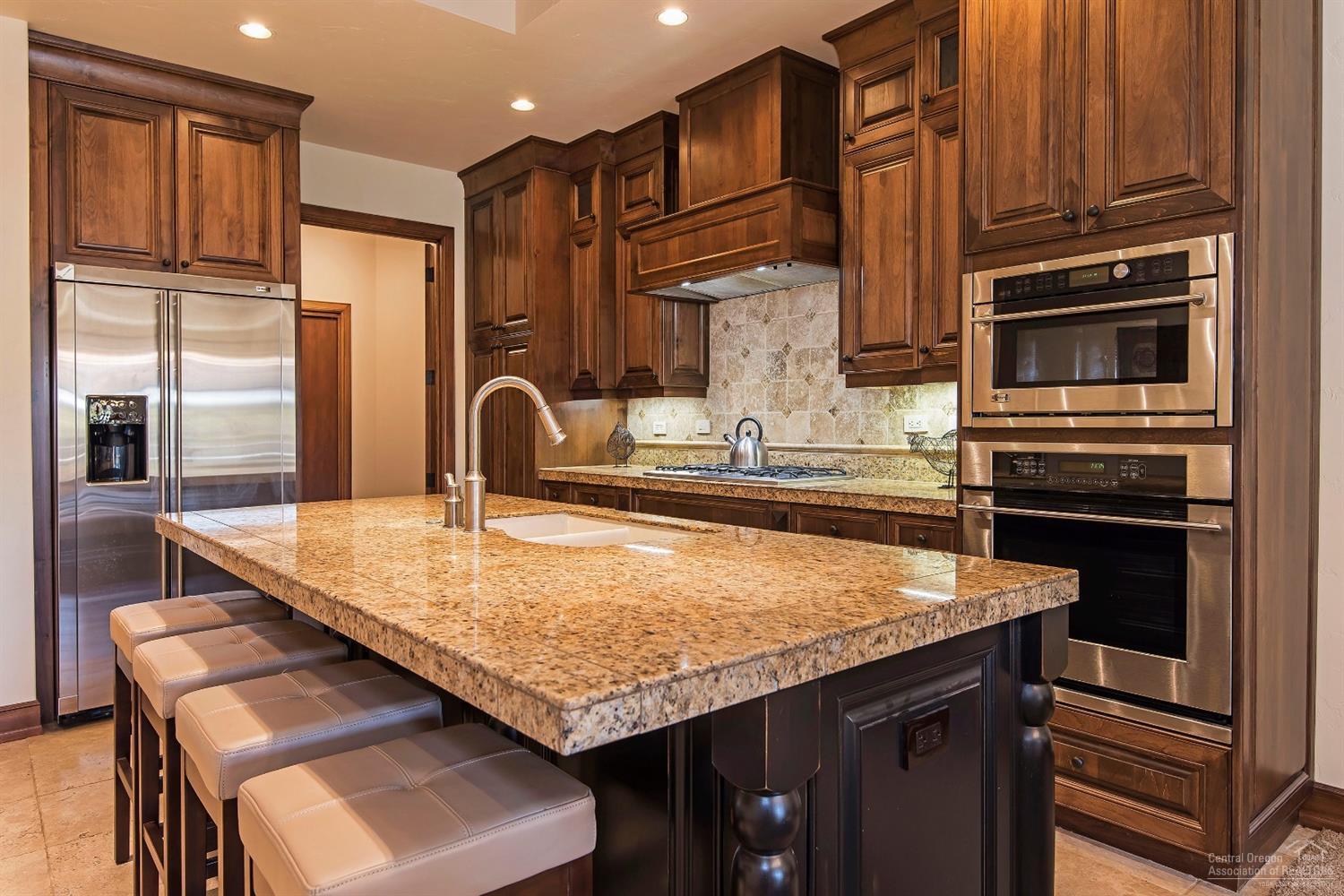 Plaza Condominiums - Residential