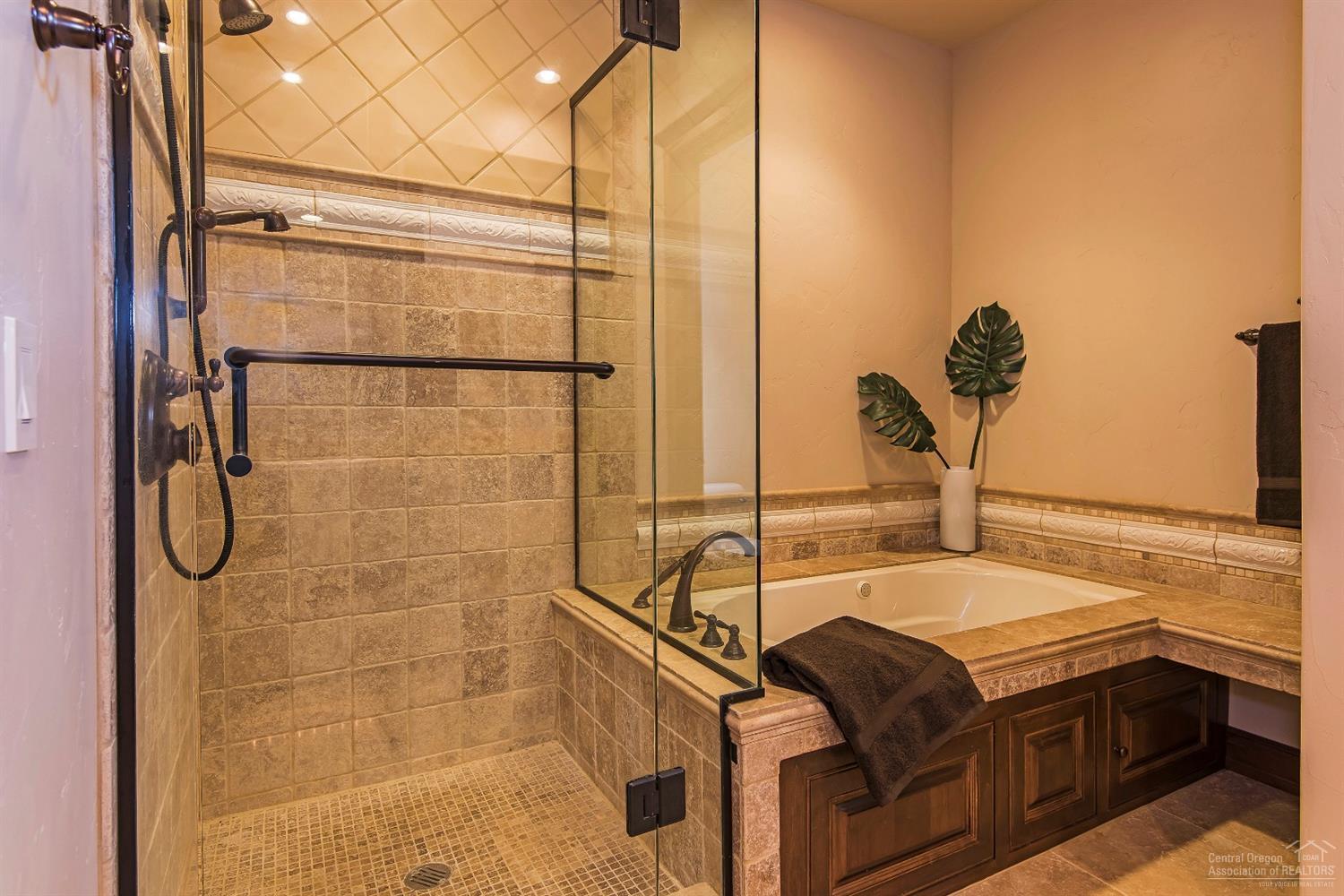 Plaza Condominiums - Residential