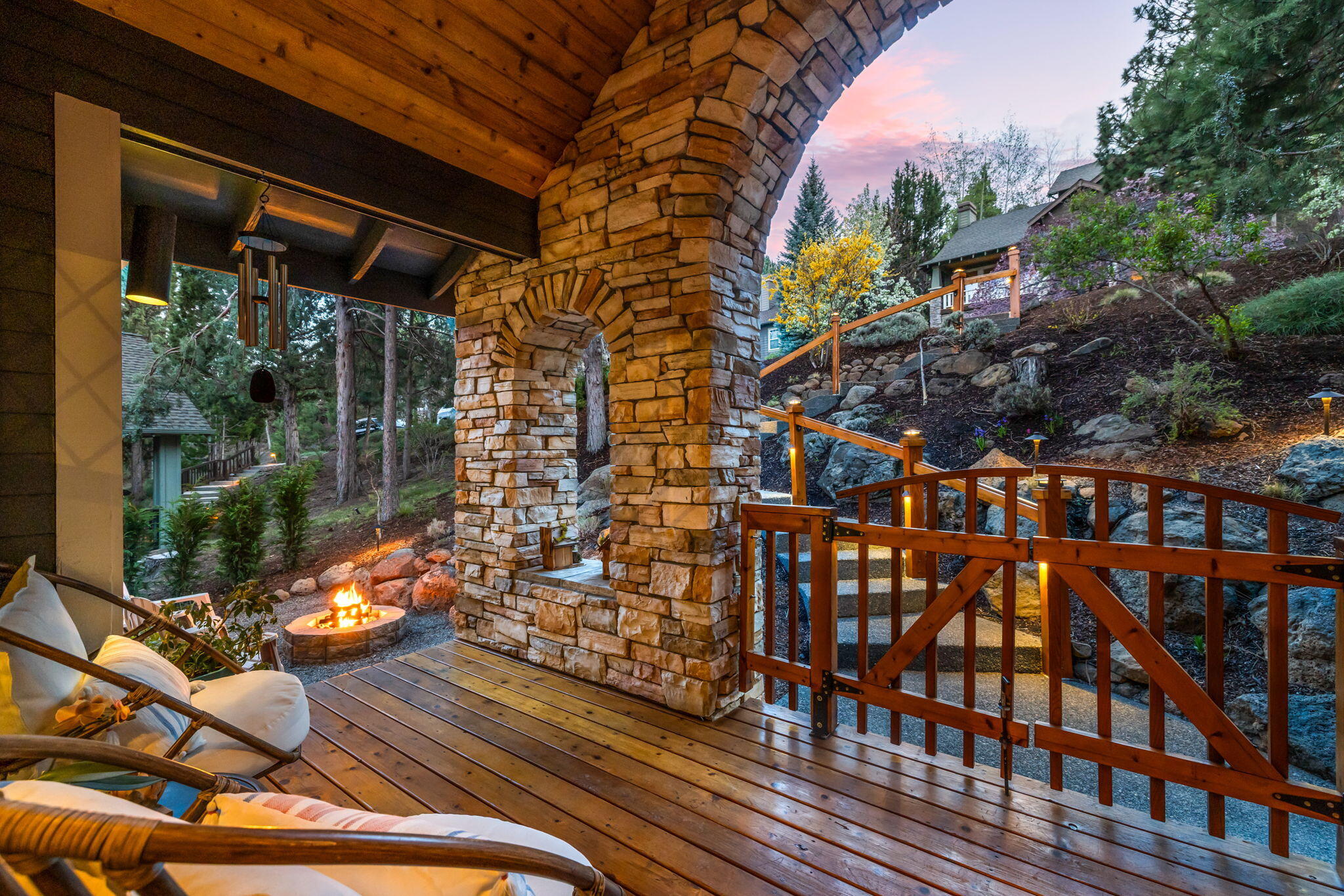 3042 NW Colonial Drive