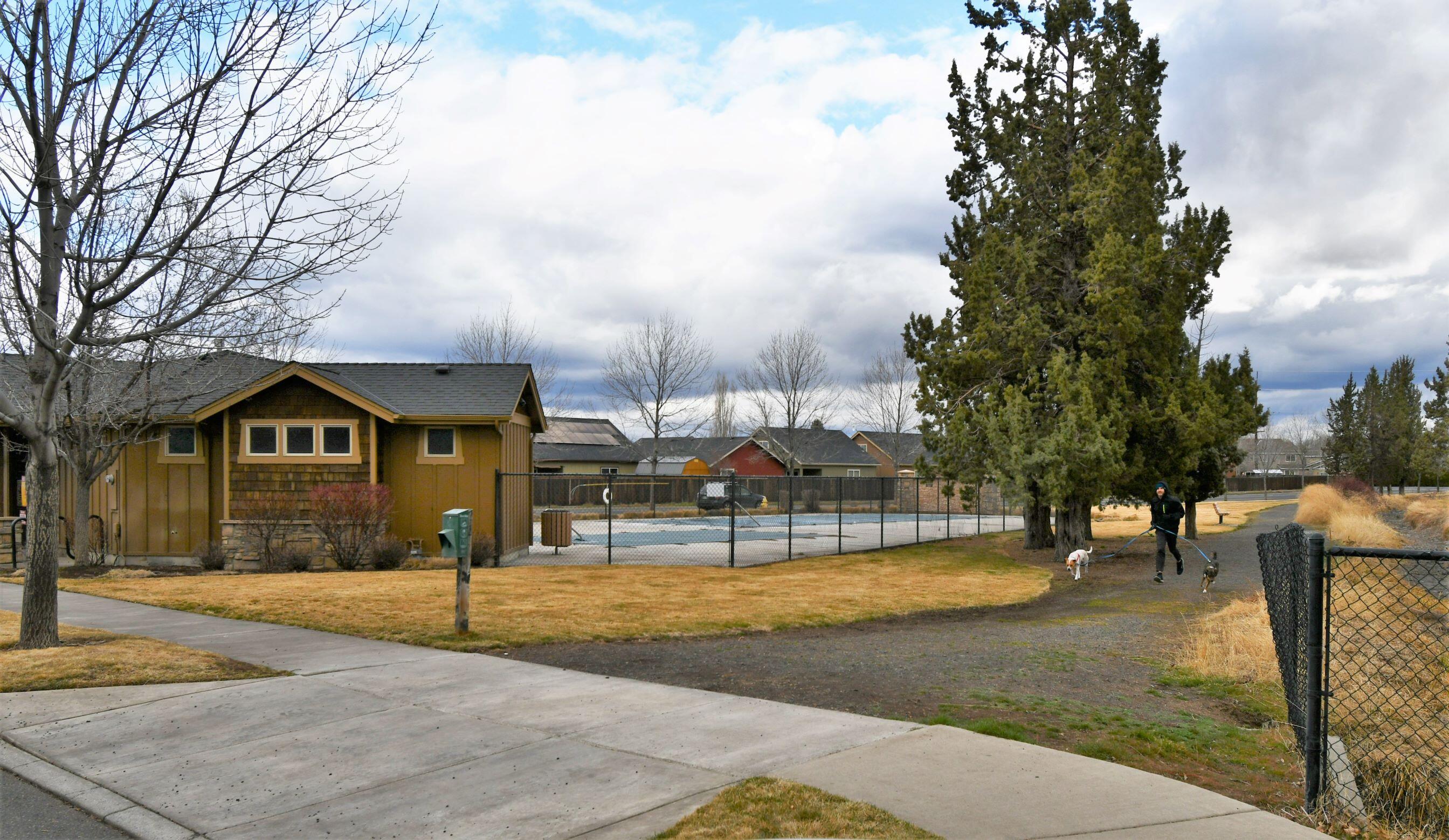 Fieldstone Crossing - Residential