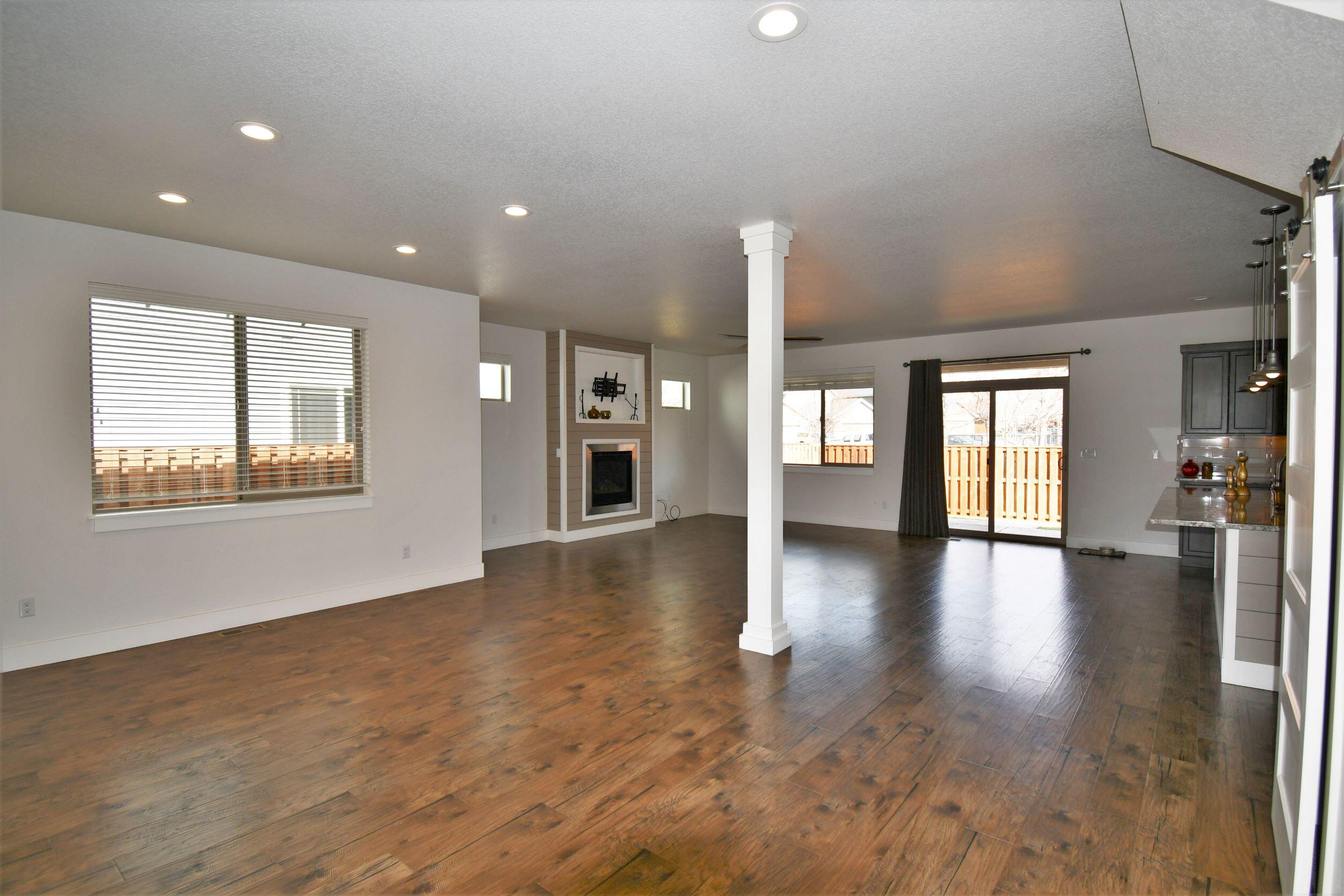 Fieldstone Crossing - Residential