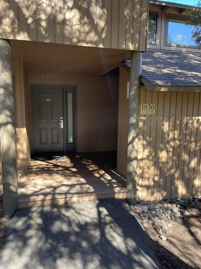 1830 Redtail Hawk Drive RV59E