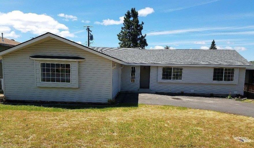 Remodeled and up dated to better than new. Improvements include; New Roof, New Kitchen with High end Hickory Cabinets with self-closing doors and Granite Counter Top. All New Stainless Appliances include; French door Elite Refrigerator, Gas Range with Convection oven, Microwave-Vent fan, Dishwasher and Garbage Disposal. New Stainless Sink and Faucet. Also has walk-In Pantry. New large Deck. Gas Log Stove heats up to 2,000 sq. ft. Gas Forced Air Heat. Master Bath has new custom Tiled Shower. Main Bathroom has a Bluetooth Speaker Vent Fan. There is a New Tank less Hot Water Heater (Very energy Efficient). New LED canned Lighting. New Flooring. Walls were hand textured and have fresh Paint. Located in Pacific Terrace near the College and Hospital.