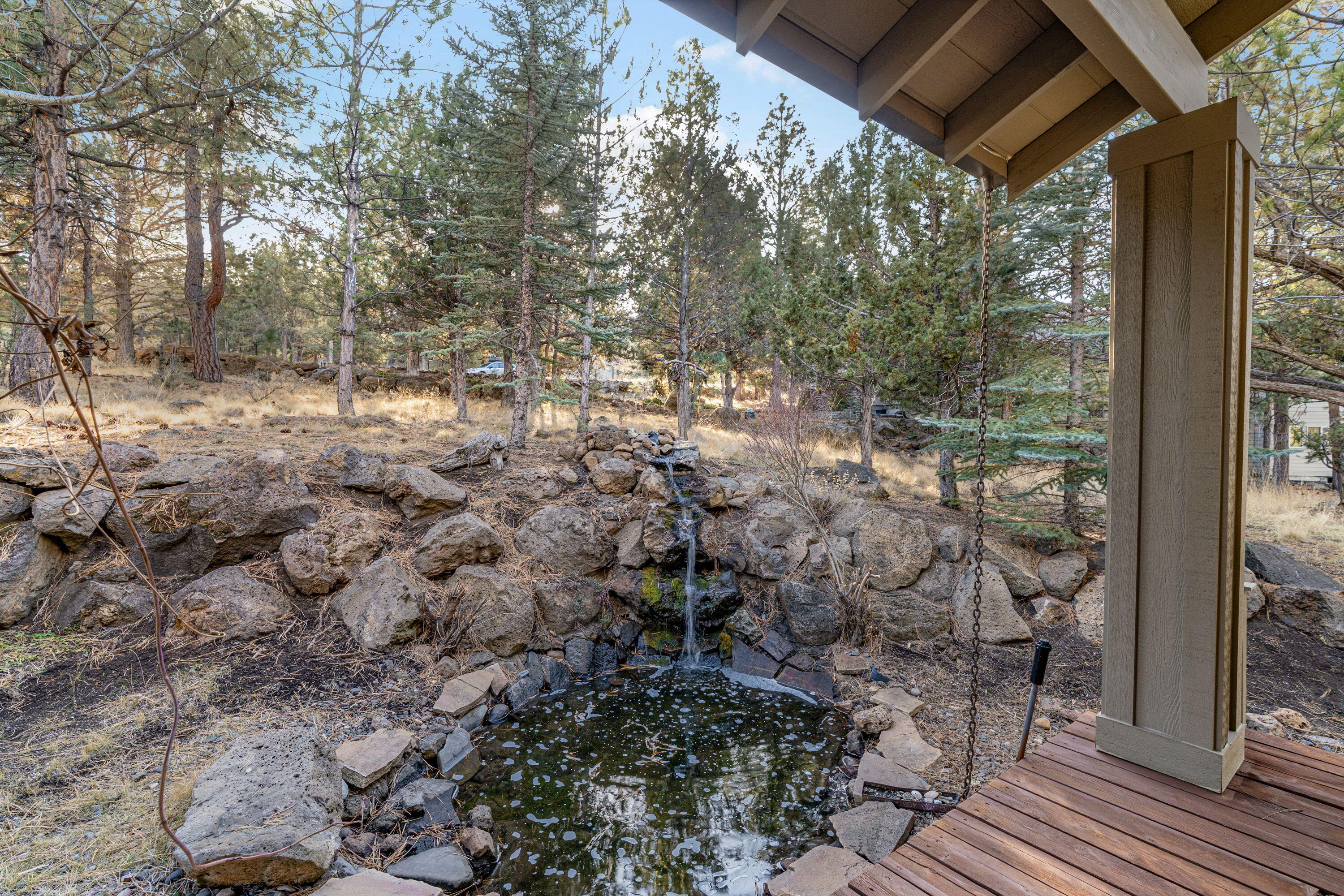 3645 NW Falcon Ridge