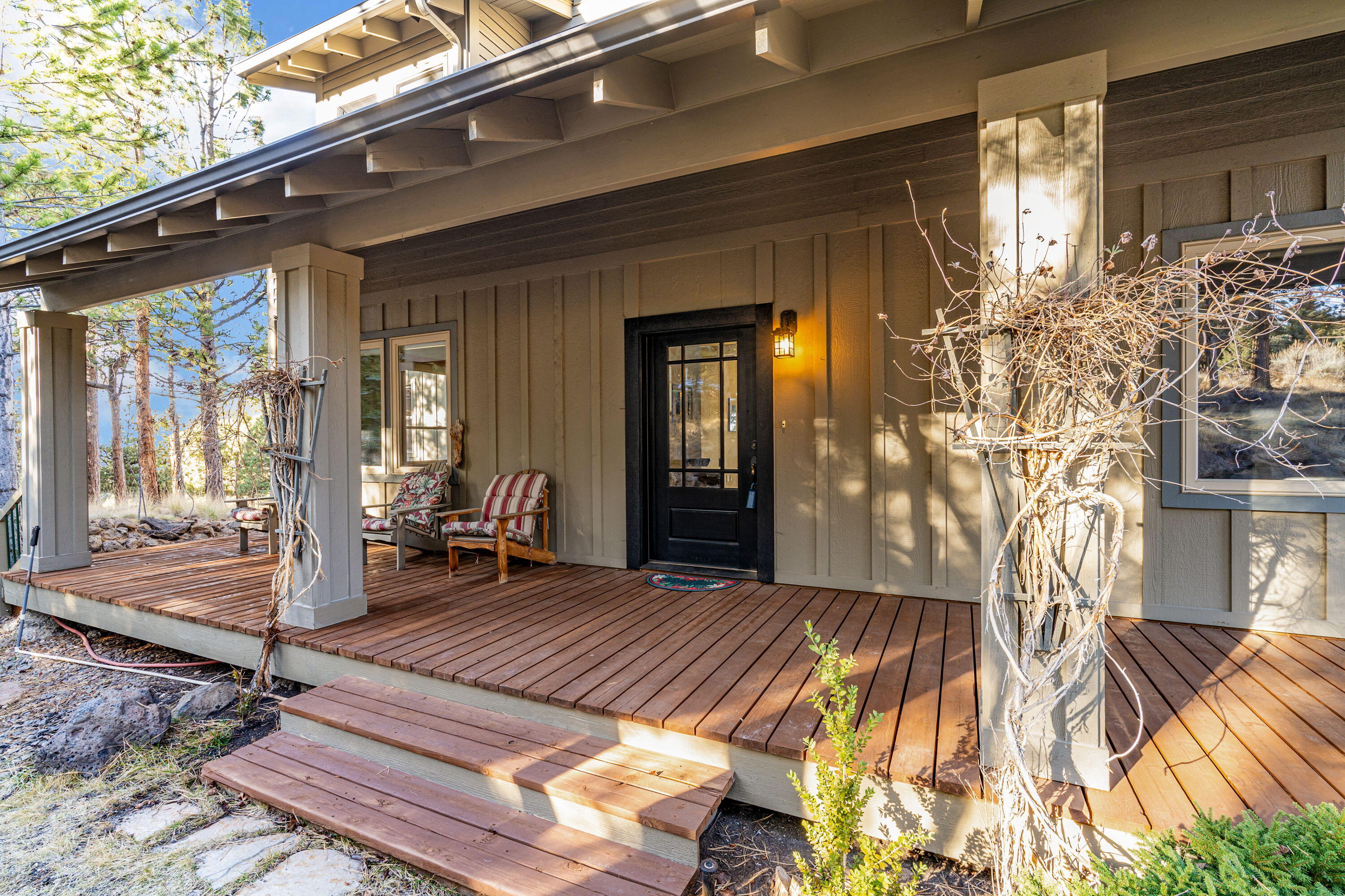 3645 NW Falcon Ridge