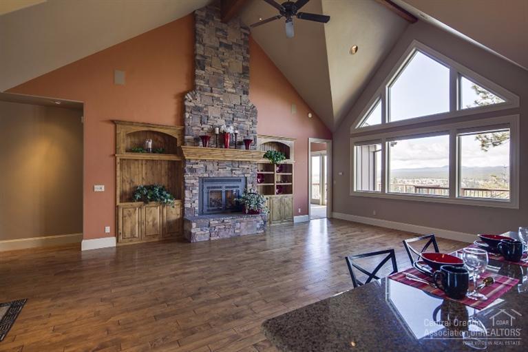 Awbrey Highlands - Residential