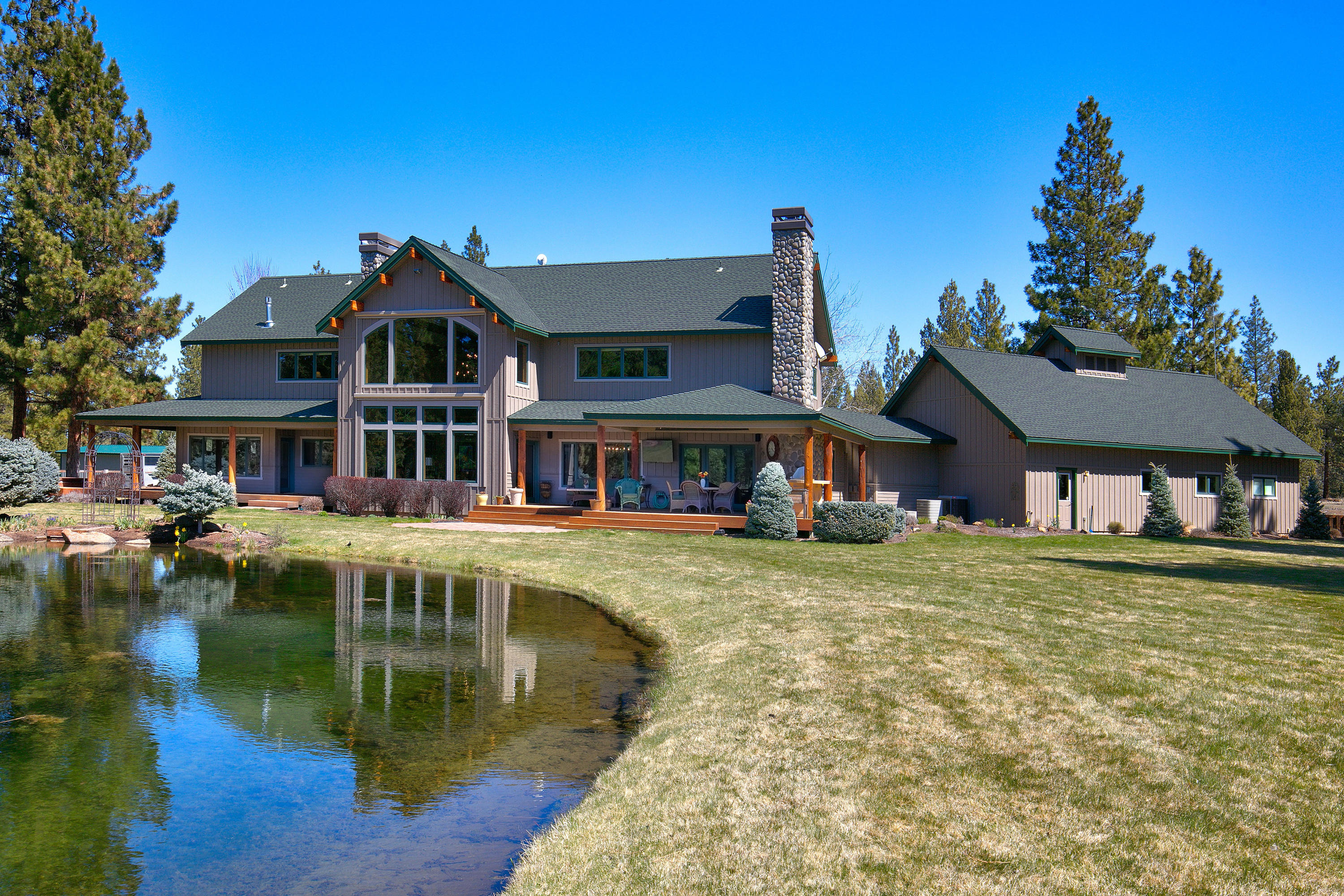 Sisters - Residential