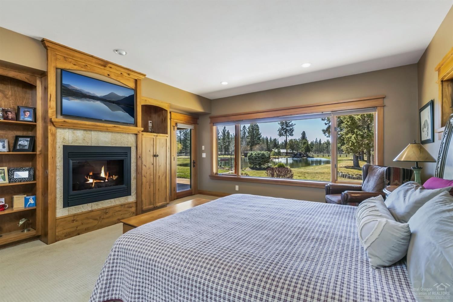 Sisters - Residential