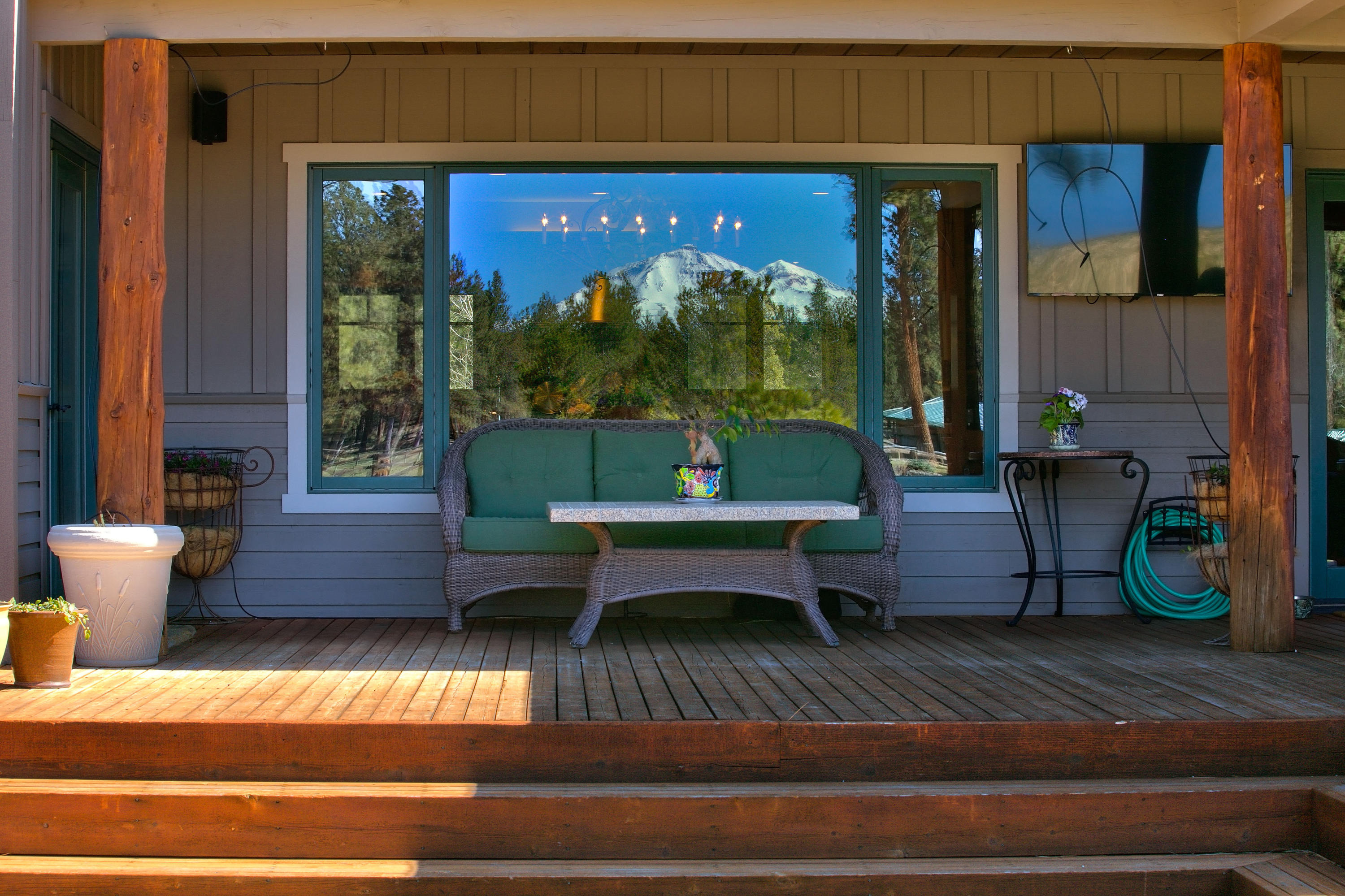 Sisters - Residential