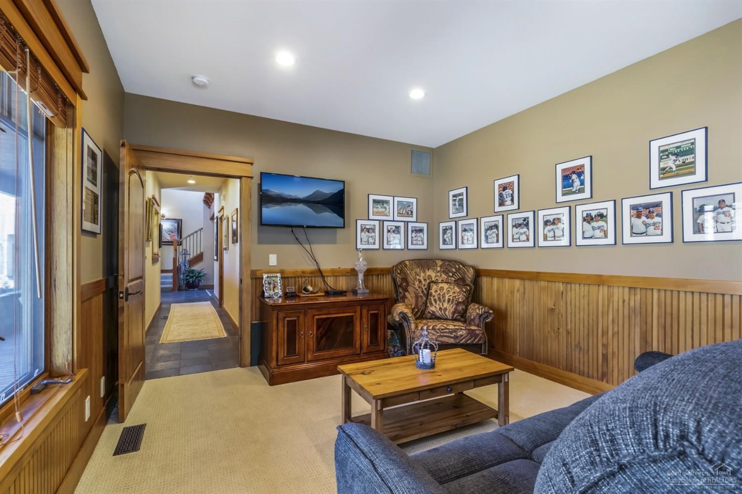 Sisters - Residential