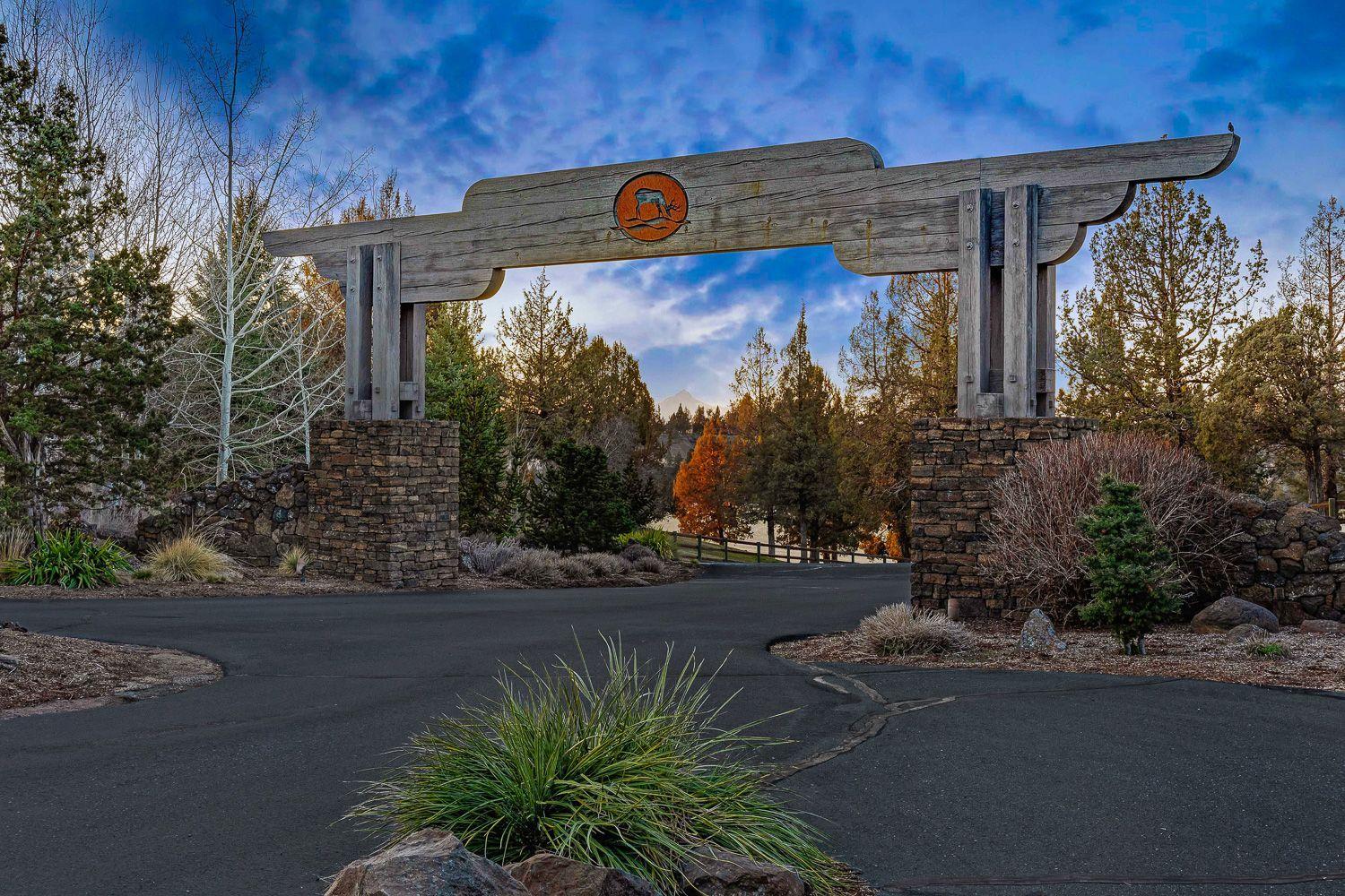 Deschutes River Ranc - Residential